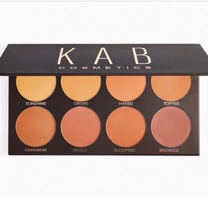 KAB COSMETICS Contour Palette in Volume II $60 NIB